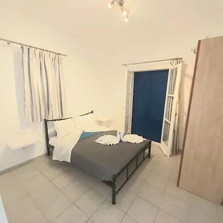 Mykonos Tradition